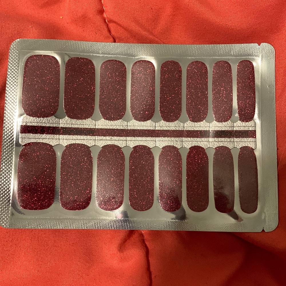 Nail stylers (similar to Colorstreet)